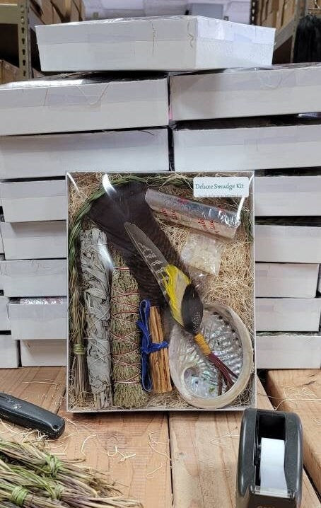 Deluxe Smudge Kit