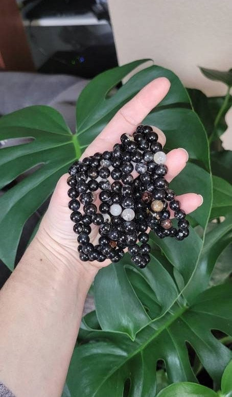 Black Tourmaline Bracelet * Protection Crystal Jewelry * Energy Shield * beaded stone bracelet *Grounding Stone * Beaded Gift for Him or Her