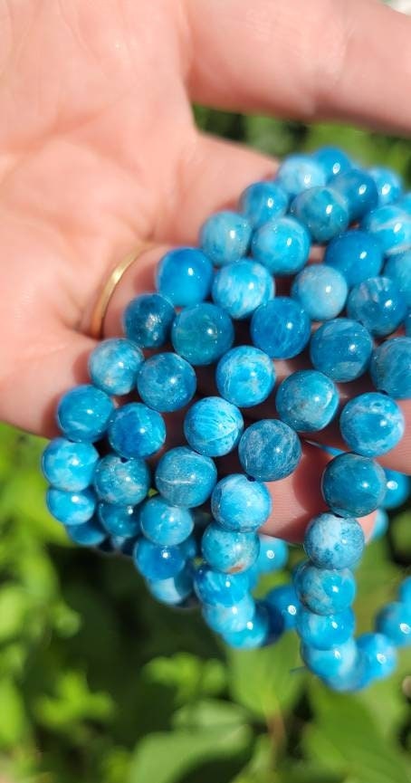 Apatite Beaded Bracelet * Manifestation Crystal * Motivation * Throat Chakra * Focus * Healing Energy * Unisex * Gift for Her or Him